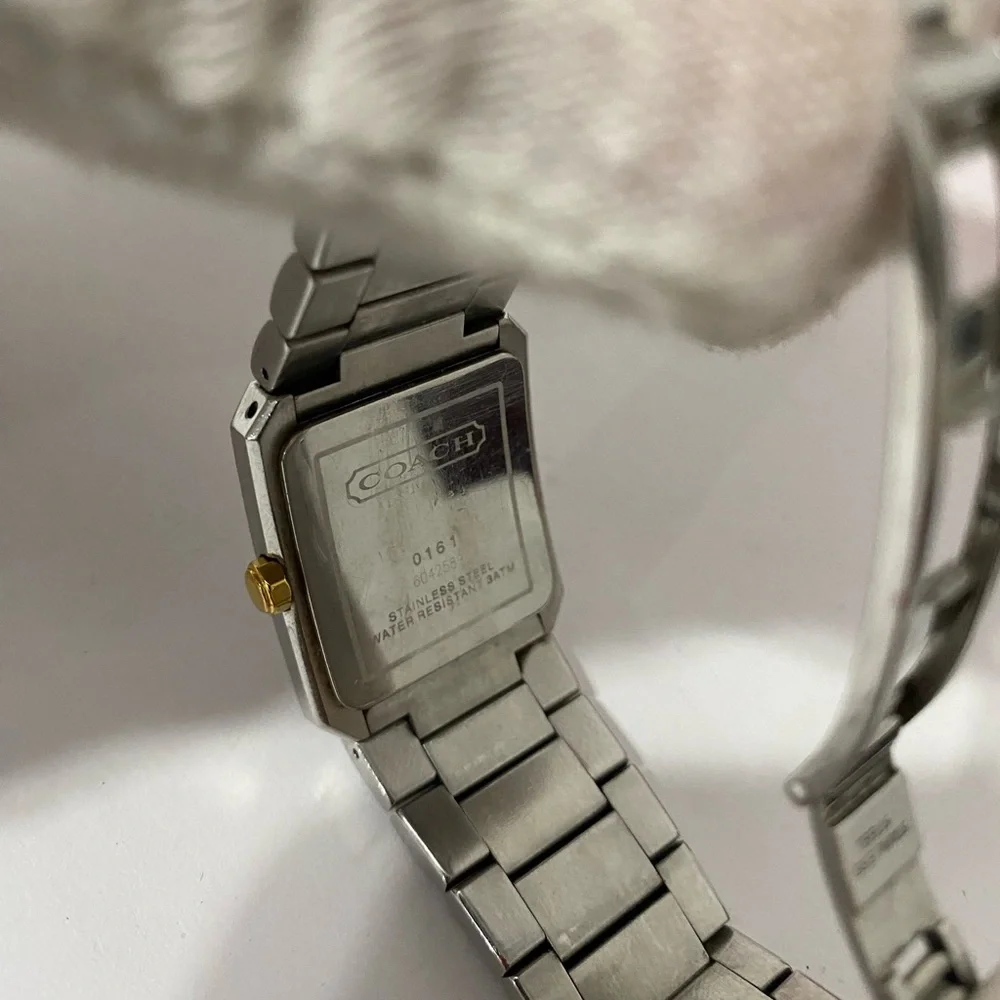 Coach Watch - Picture 5 of 7